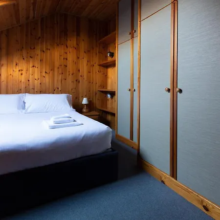 Italianway - Capitano Grandi 5 ボルミオ